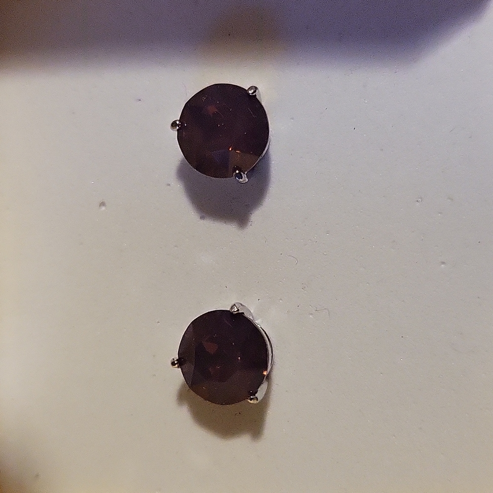 Origami Owl stud earrings
